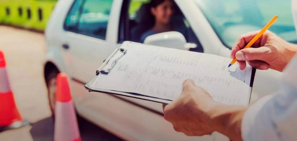 Desde 2023 la DGT te regalará dos puntos del carnet