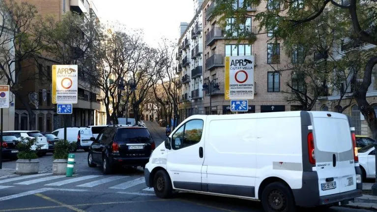 149 ciudades españolas que deberán tener zonas de bajas emisiones (ZBE) en 2023