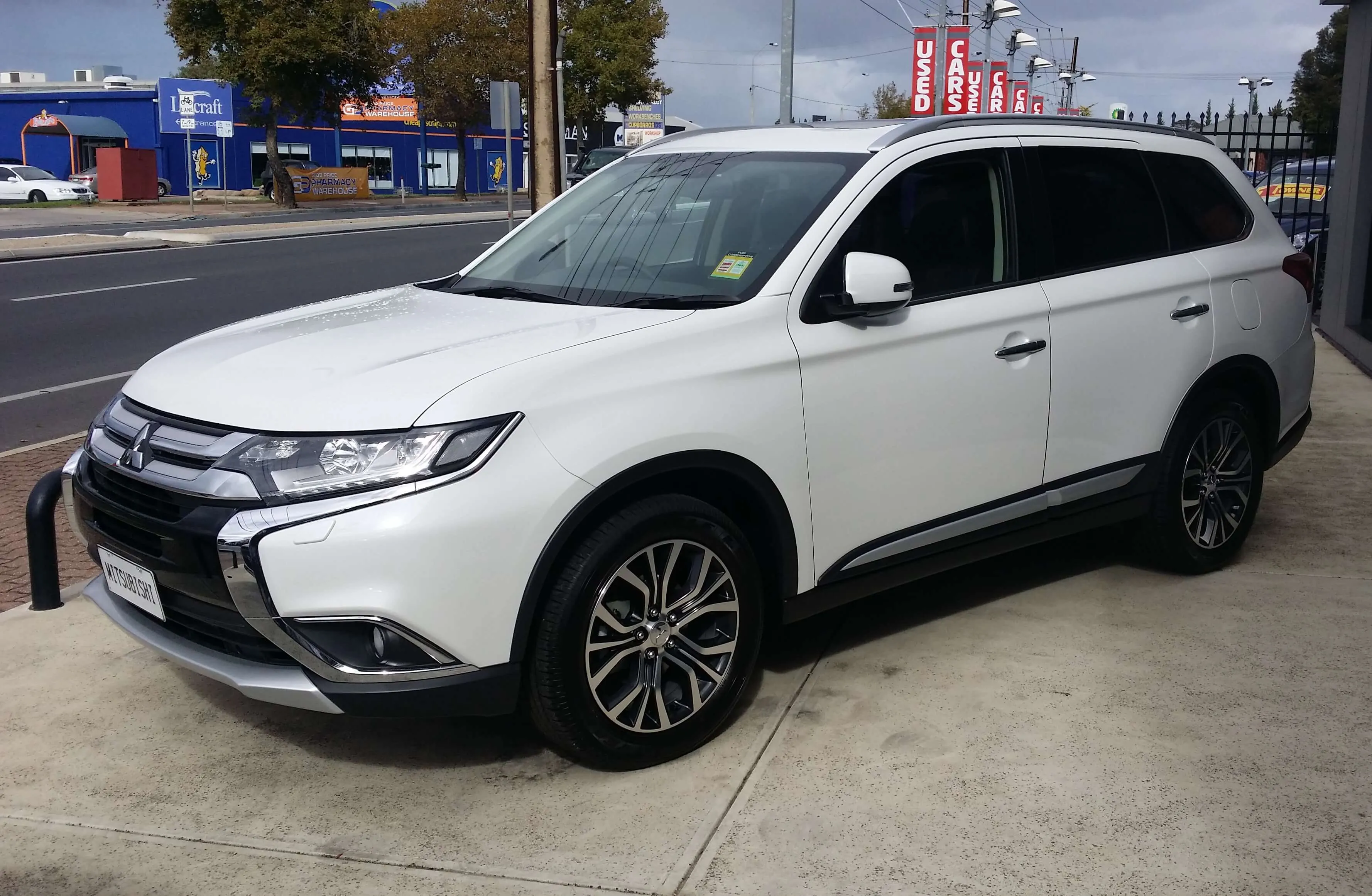 Mitsubishi Outlander eléctrico