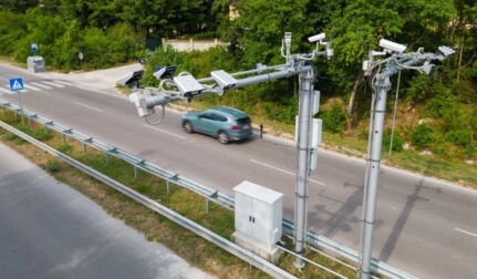 Radar con inteligencia artificial - La IA toma el control de las carreteras