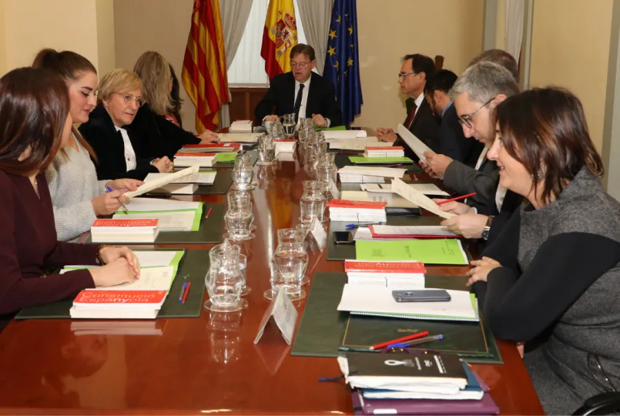 Más difícil todavía nuevo impuesto hacia las empresas del sector del 'rent a car'.