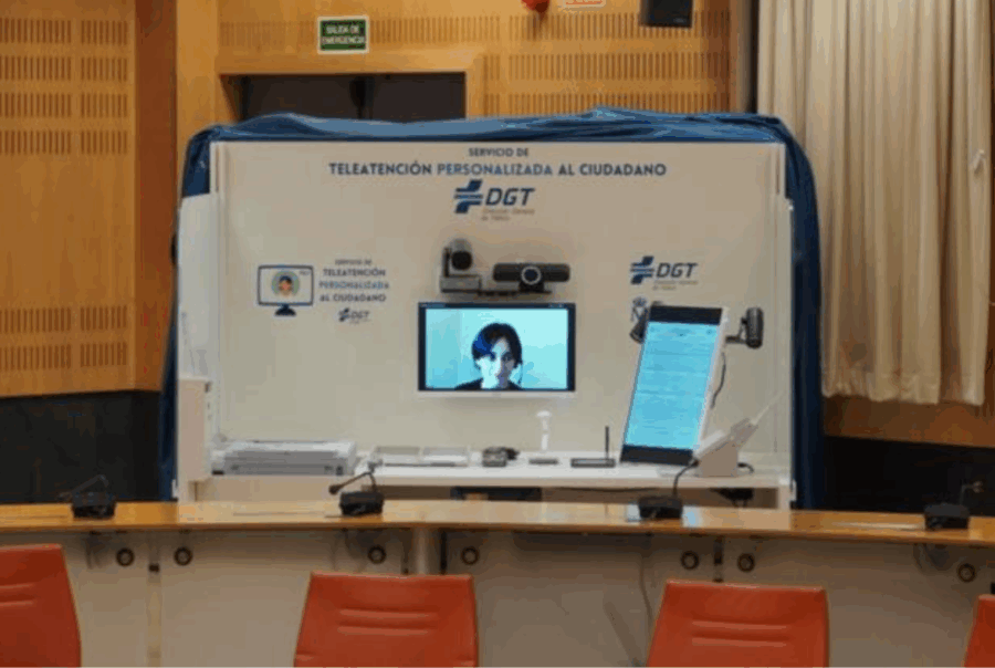La DGT lanza el servicio de teleatención para facilitar trámites en zonas rurales