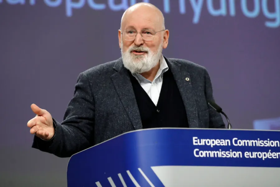 Alemania consigue que el motor de combustión no muera en 2035.